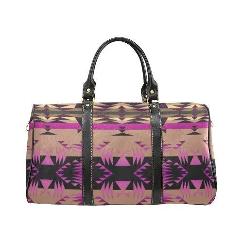 Between the Mountains Berry New Waterproof Travel Bag/Large