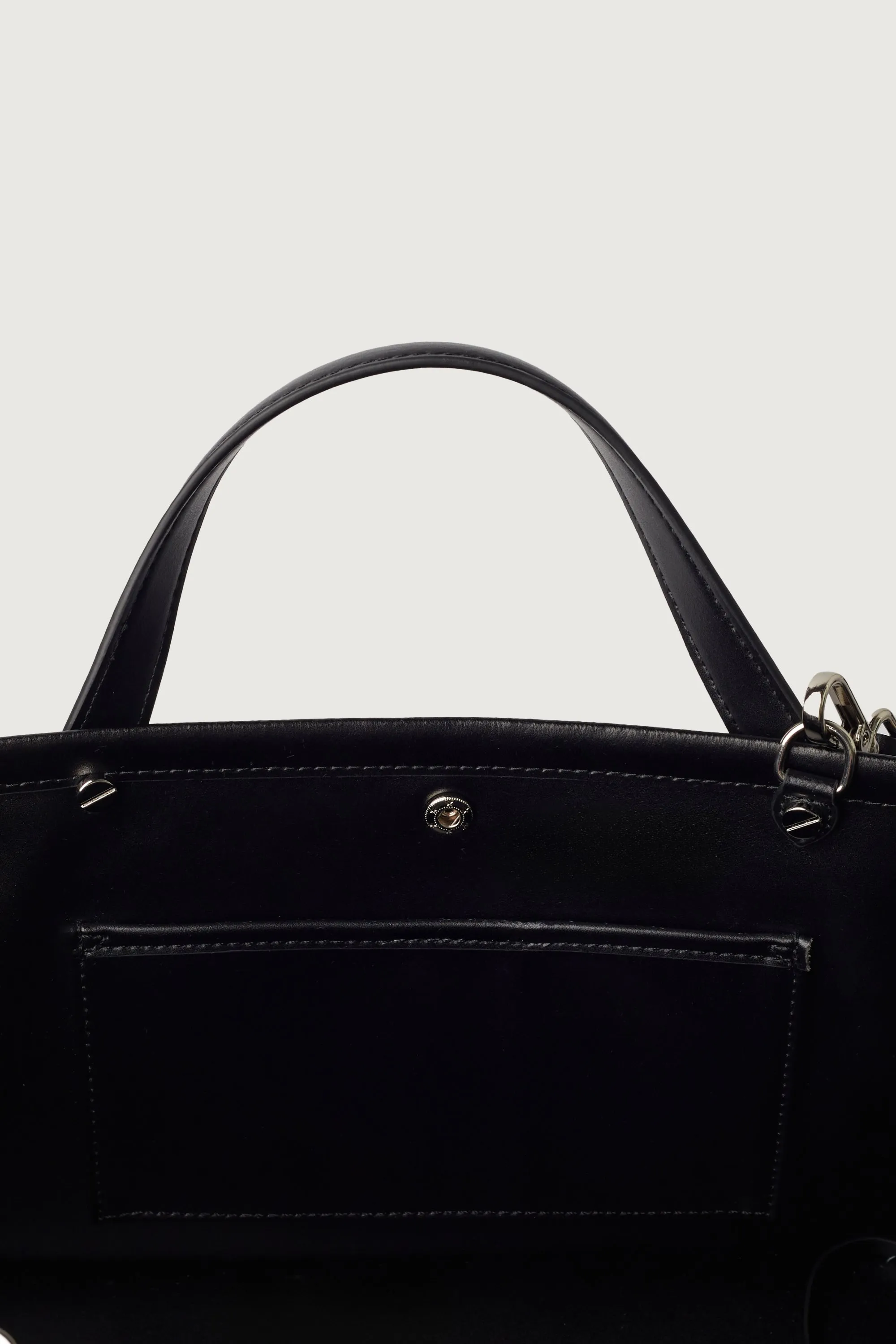 STRUCTURED LEATHER HANDBAG