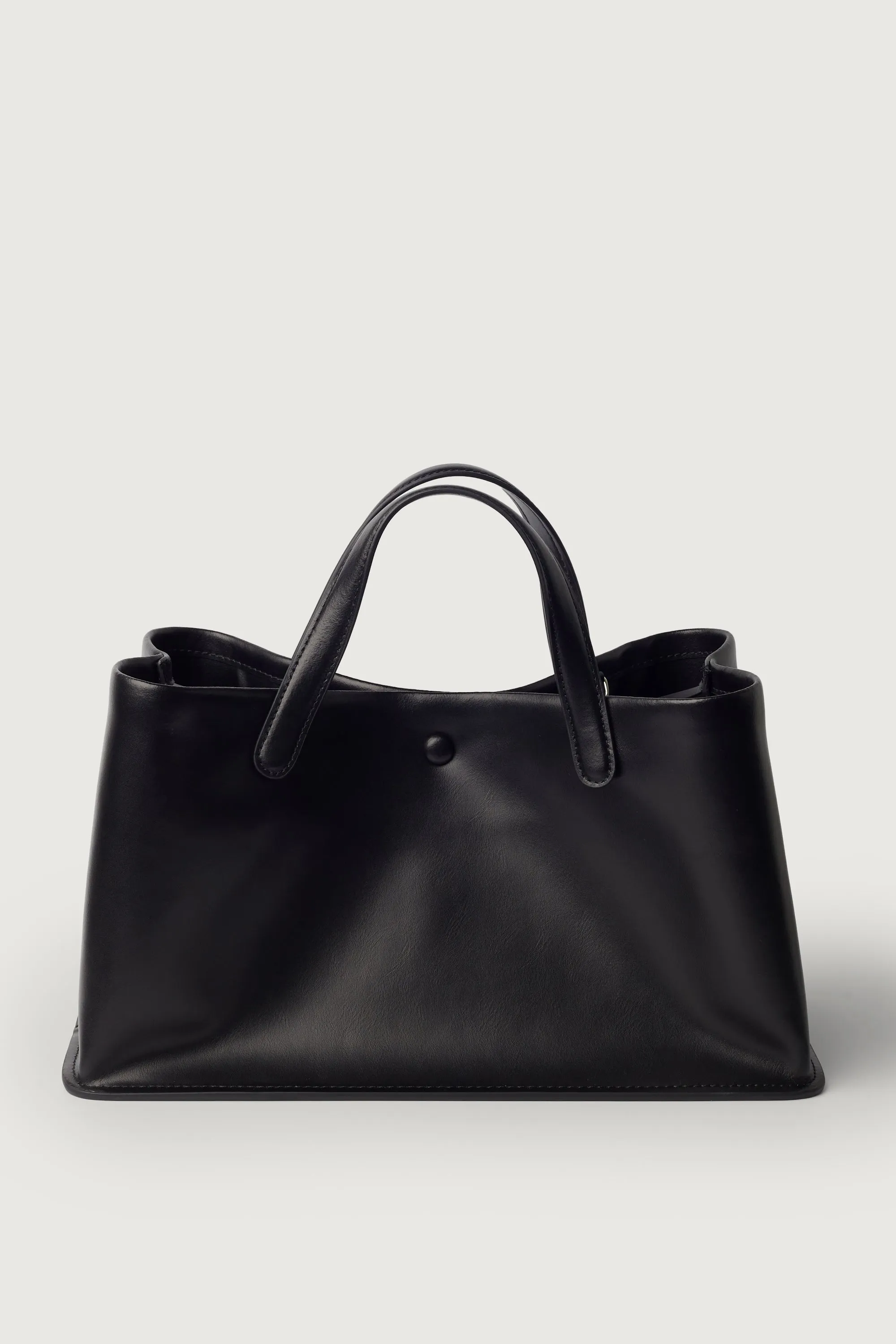 STRUCTURED LEATHER HANDBAG