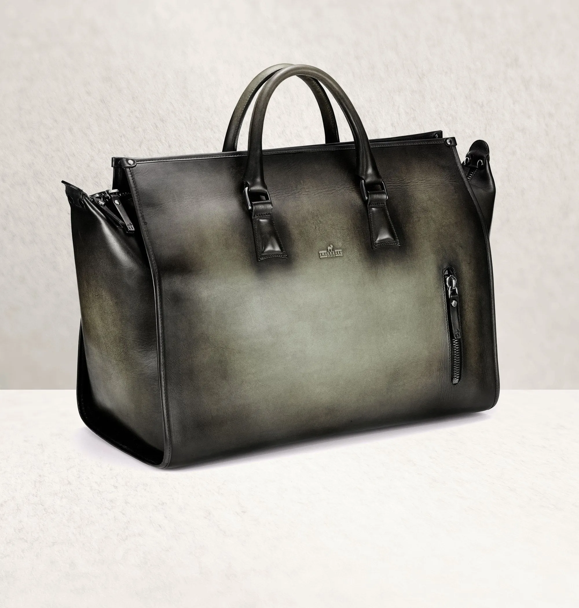 The Weekender Ombré Gris Travel Bag